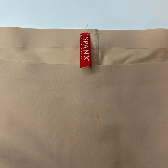 Spanx Nude Shape wear Short Briefs Size 3XL - Picture 4 of 9